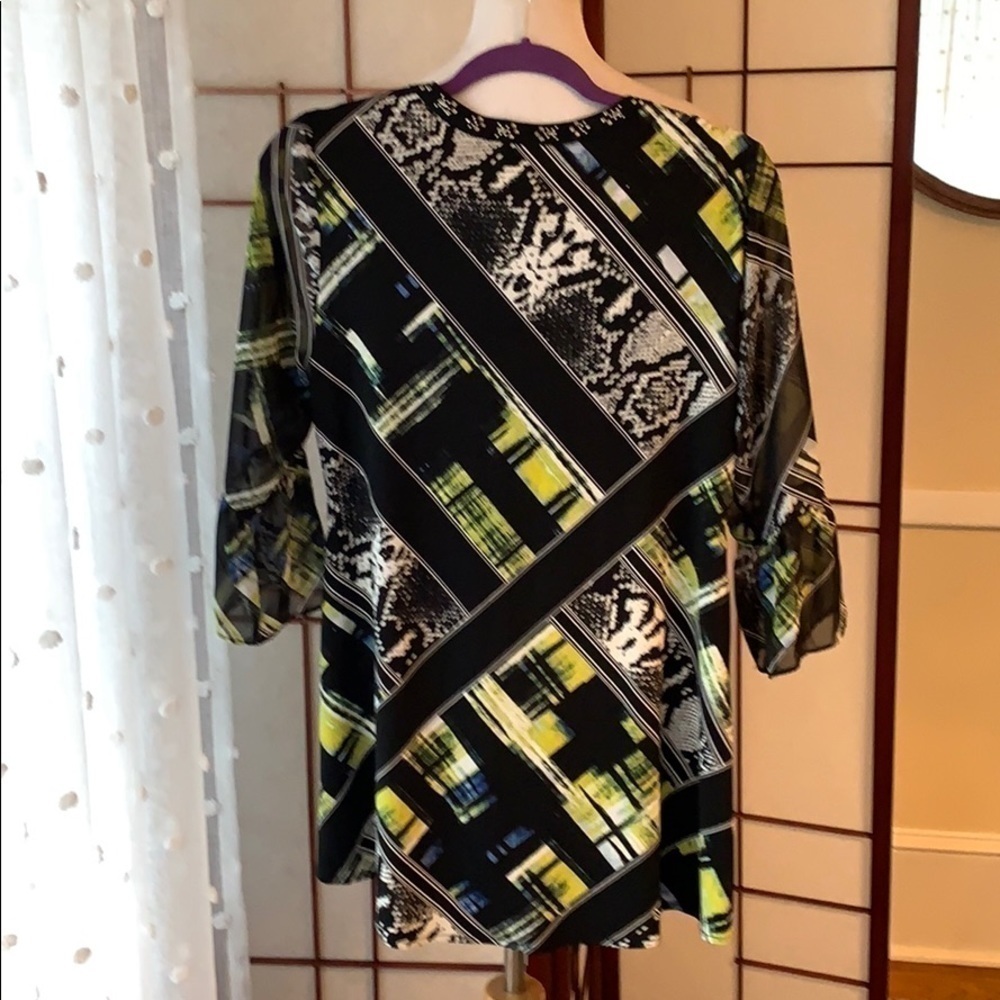 Valerie Stevens Size Small Tunic in EUC - Picture 3 of 7